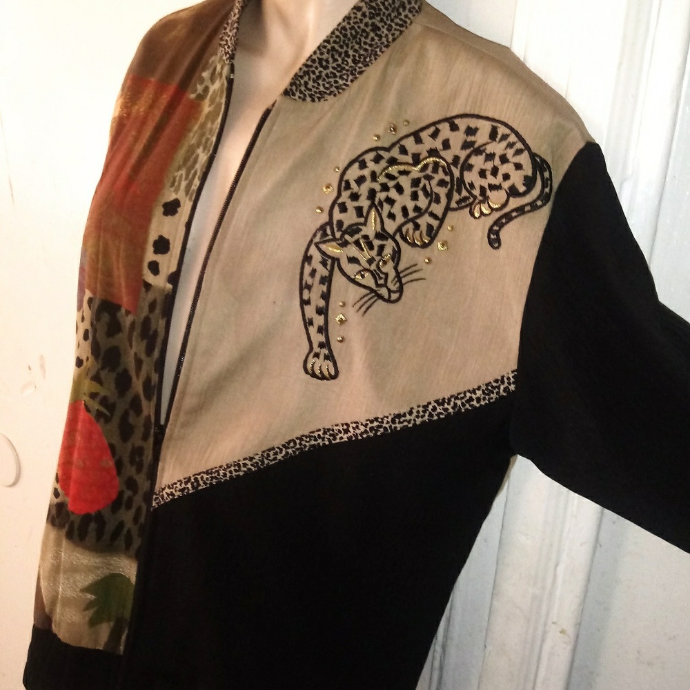 Festive Fall Cheetah Jacket - Picture 2 of 8